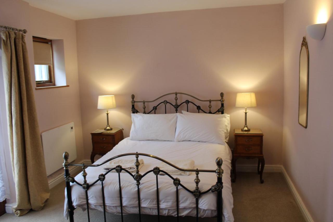 Holly Lodge Country Guest House Blidworth Kültér fotó